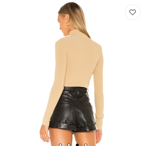 Tasha Cut Out Sweater in Toast
superdown - Picture 3 of 4